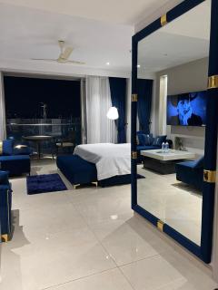 Luxury Studios Key 9 - Gurgaon - 0