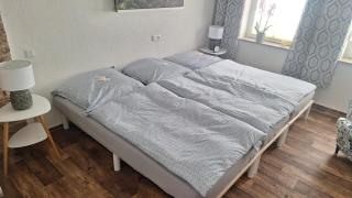 Pauls Hexenhaus Wohnung Teufel mit Familienbett - 2