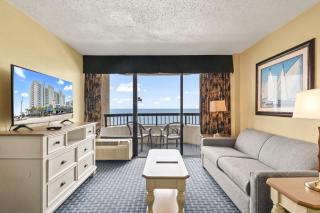 Oceanfront 1BR Suite! Perfect For 8 Guests!- Pinnacle Tower 1456 - Myrtle Beach - 0