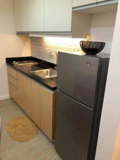 Executive Traveller - 9