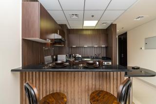 Elegant Studio - Golf Views - Sports City - Dubai - Dubai - 3