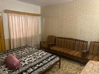 Serenity Family Retreat - Murree - 6