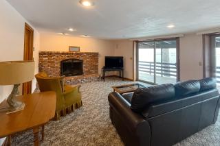 Water's Edge Haven - Joseph - 4