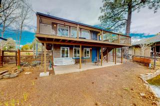 Lakeside Luxury - Lake of the Woods - 9