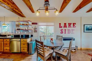 Lakeside Luxury - Lake of the Woods - 3