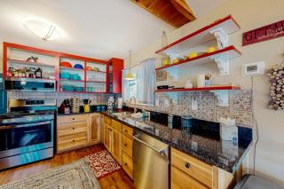 Lakeside Luxury - Lake of the Woods - 2