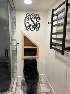 Guest Suite in Heart of Louisville - 9