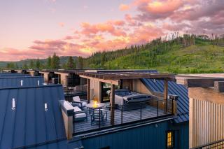 New Luxury River Front Villa 86 I Rooftop Hot Tub & Lounge I Great Views I Best Price I FREE Adventures Daily - 0