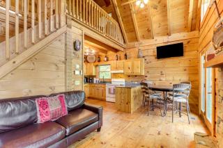 Pet-Friendly Ellijay Vacation Rental with Hot Tub! - Ellijay - 6