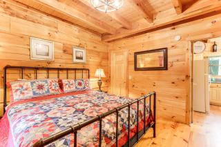 Pet-Friendly Ellijay Vacation Rental with Hot Tub! - Ellijay - 1