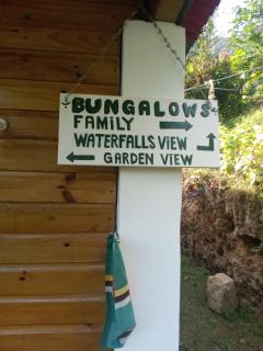 Berkey's Jungle Paradise Resort - 7