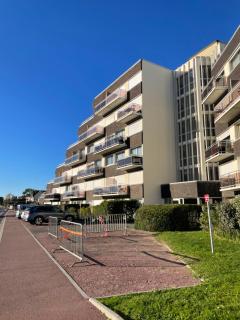 T2 front de mer - Courseulles-sur-Mer - 2