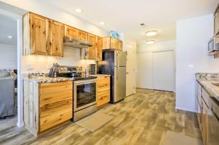 Beachfront Lincoln City Condo-Patio and Pool Access! - Lincoln City - 3