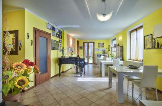 B&B-FORESTERIA Casa Della Musica Lake Como - Mandello del Lario - 2