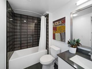 Luxury 1 Bedroom 1Bath Convention Center - Seattle - 7