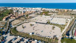 Putt by ON Travel - 1