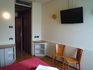 Hotel Xibana - Tribano - 4