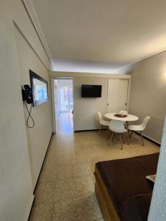 Departamento en Edificio Maral 14, Colon, zona Guemes. - Mar del Plata - 9