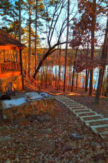 Greers Ferry Lake Cabin - 9