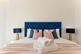 Luxury Retreat - London - 4