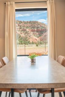 Kanab Villa Oasis New luxury home in upscale neighborhood with rooftop deck - Kanab - 1