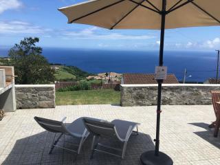 Ferienhaus mit großer Panoramaterrasse, Whirlpool und WLAN - Casa Bela Vista III - 9