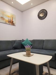 Eribora's Seaside Studio Apartment,Durres - Durrës - 0