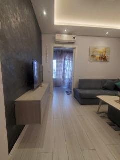 Eribora's Seaside Studio Apartment,Durres - Durrës - 2