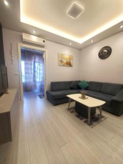 Eribora's Seaside Studio Apartment,Durres - Durrës - 6