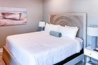 Port Paradise - 1