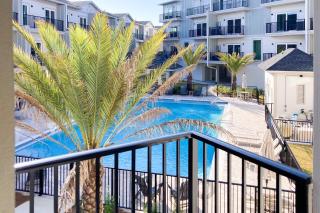 Port Paradise - Highland View - 9