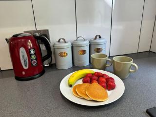 2 bedroom House with Parking & Garden - 5