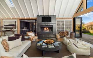 Aroha Homestead Luxury Holiday Home by MajorDomo - Arrowtown - 1
