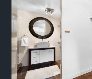 Aquarius waterfront apartment - Cairns - 4