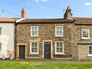Autumn Cottage - Gilling - 2