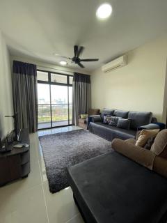 Tamara Lake View Putrajaya with Wifi and Parking - 0