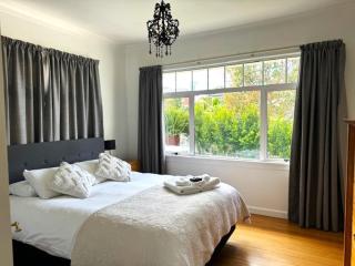 Tauranga - Stylish & Centrally Located Near Hospital - 8