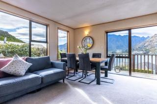 Marina Nest - Timeless & Majestic Kiwi Family Bach - Beautiful Lake Views - Queenstown - 9