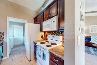 Largo Beach Retreat - Largo - 3