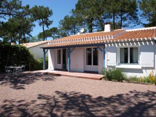 Maison 3 Chambres avec Jardin et Wi-Fi à 10 min de la Plage, Quartier Calme, Animaux Acceptés - FR-1-323-370 - Saint-Jean-de-Monts - 0