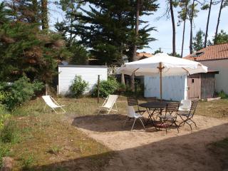 Maison 3 Chambres avec Jardin et Wi-Fi à 10 min de la Plage, Quartier Calme, Animaux Acceptés - FR-1-323-370 - 6