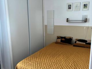 Appartement 70 m² en centre-ville, 2 chambres, cuisine équipée, WiFi, non fumeur, animaux non admis. - FR-1-465-111 - Merville-Franceville-Plage - 5