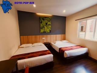 HOTEL POP ASH - 1