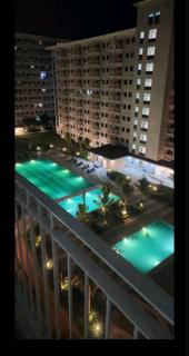 Field Residences Condotel Near Airport - Manila - 7