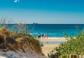 Barefoot Bungalow - Beachfront Byron Bay - 4
