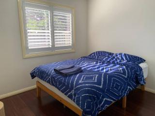Great choice*3 Bedrooms - 8