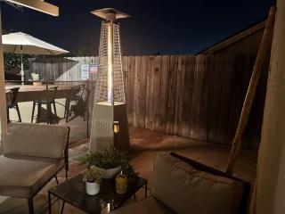 HC Accessible 4 Bed 3 Bath with Sparkling Pool and Spa-we have lifts and roll in shower - Santee - 7