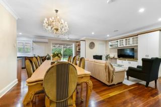 Roselawn Manor - 5 Bedroom Entertainer - Orange - 7