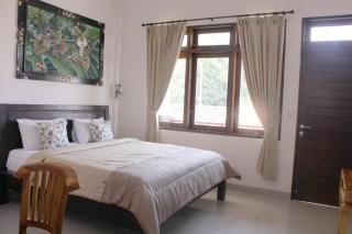 Agus Tri Homestay - 8