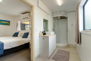 Spectatular Views - Queenstown - 1